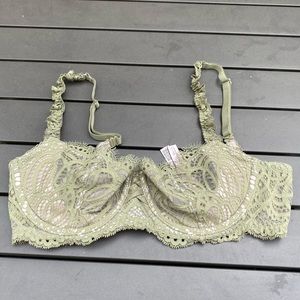 Victoria Secret Dream Angels Push Up w/o Padding Wicked Unlined Bra 32D